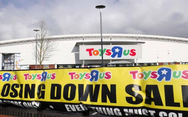 Ghost of Toys R Us still haunts toy makers