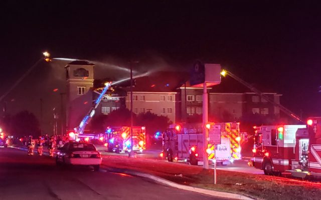 Large fire tears through Schertz hotel