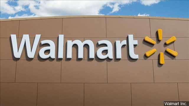 Walmart store in San Antonio to offer COVID-19 vaccines Friday