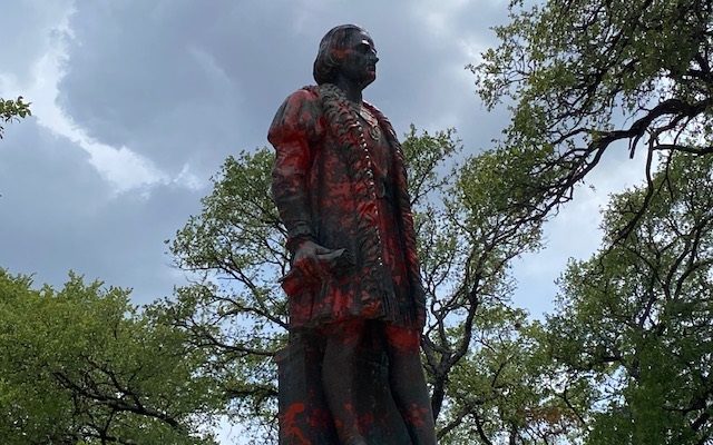 Columbus statue to be removed for repairs