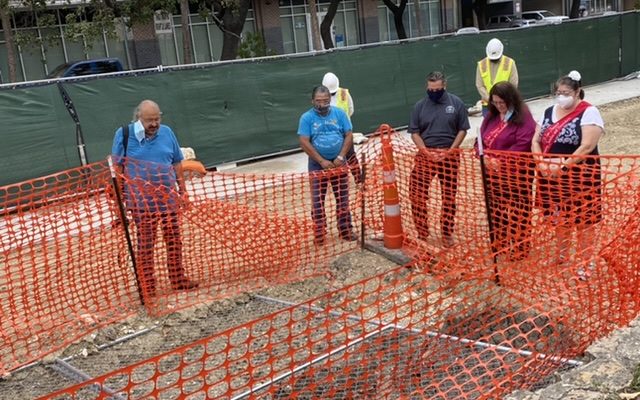 Descendants honor ancestors, pray before removal of remains from downtown San Antonio construction site