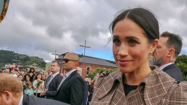 Duchess Meghan loses bid to keep “Finding Freedom” book out of lawsuit against UK tabloid