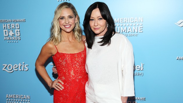 Shannen Doherty and Sarah Michelle Gellar get real about cancer, quarantine and female friendship