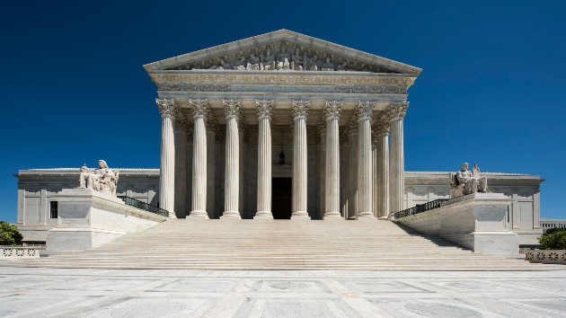 Supreme Court begins new term as election battle looms