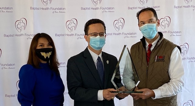 Baptist Health Foundation awards $500,000 grant to San Antonio Food Bank