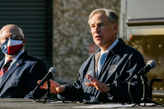 White House and Texas governor disagree over COVID testing for migrants