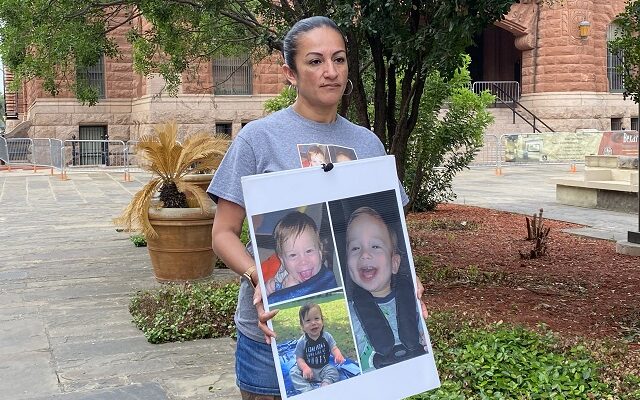 Family and friends of missing San Antonio toddler won’t give up search