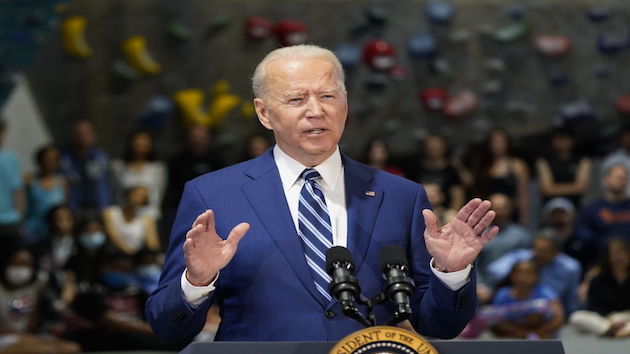 Biden unveils $6 trillion 2022 budget that includes costly pandemic recovery and jobs plans