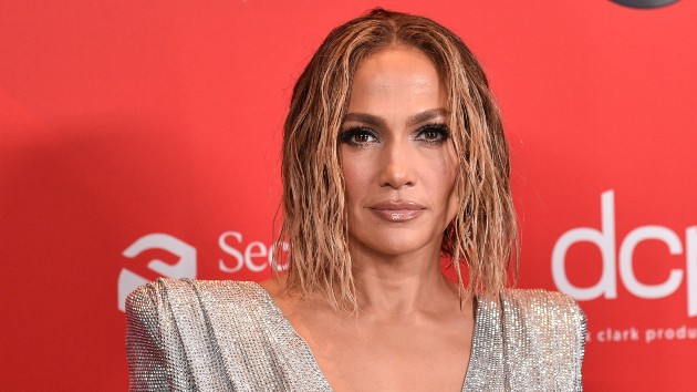 Report: Jennifer Lopez and Ben Affleck are “completely smitten” with each other