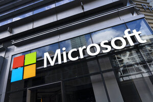 Microsoft exec: Targeting of Americans’ records ‘routine’