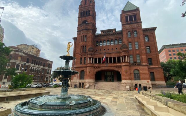 Bexar County approves $2.9 billion budget, maintains current property tax rate