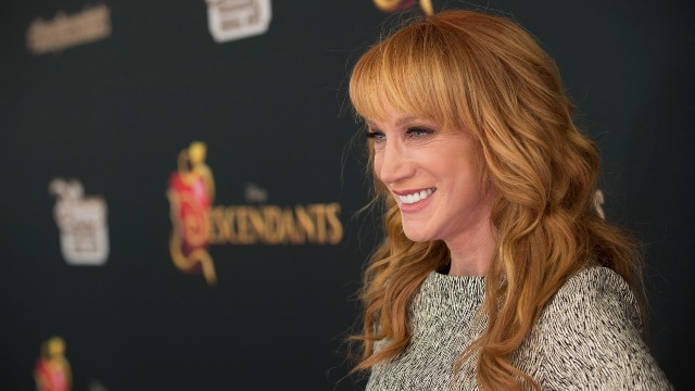 Kathy Griffin announces she has lung cancer