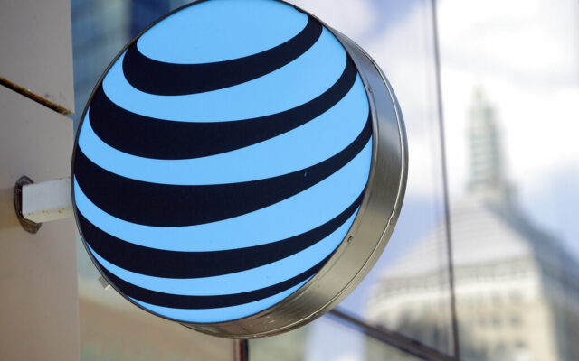 AT&T says it will give affected customers $5 each to compensate for last week’s network outage