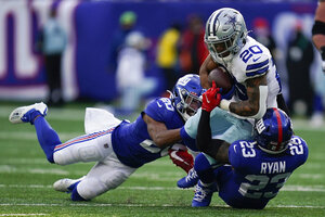 Cowboys inch close to playoff berth as D, Lawrence dominate