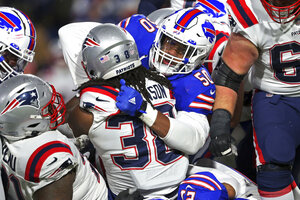 Patriots out-run Bills in 14-10 win in blustery conditions