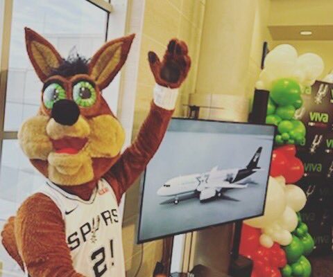 Spurs announce partnership with Mexican airline