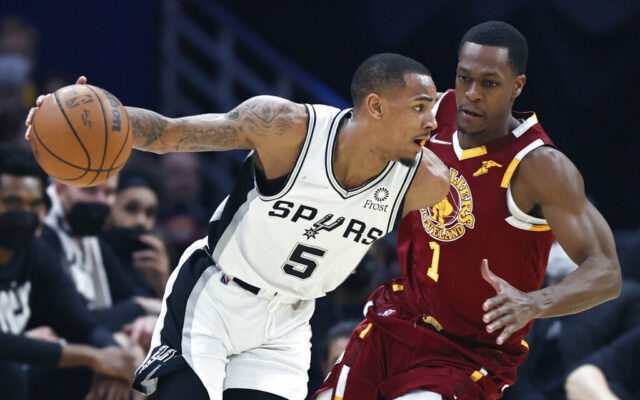 All-Star Garland drops 27 in return, leads Cavs past Spurs