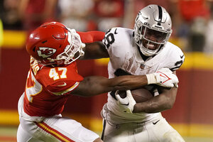 Raiders fall short of finally beating AFC West nemesis