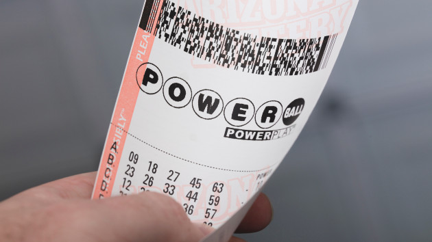 World-record jackpot of $1.9B up for grabs in Powerball drawing on Monday