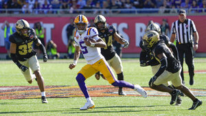 Nabers helps No. 16 LSU rout Purdue 63-7 in Citrus Bowl
