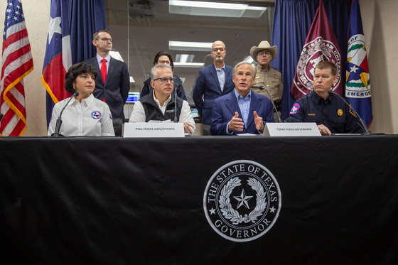 Governor Abbott mobilizes resources to answer big freeze coming to Texas