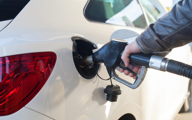 AAA Texas: San Antonio gas price drops, fluctuations still possible